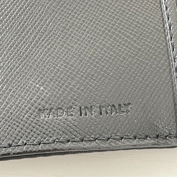 Prada black nylon triangle logo medium trifold wallet - Picture 10 of 11